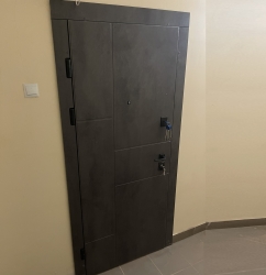 Вхідні двері Бостон 2 кольори Комфорт 3 Redfort R1.jpg