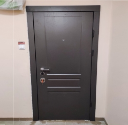 Вхідні Двері Авангард Тріно 2 кольори Qdoors R8.jpg