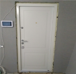 Вхідні Двері Авангард Тріно 2 кольори Qdoors R5.jpg