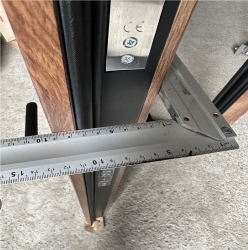 Вхідні Двері Токіо Redfort1.jpg