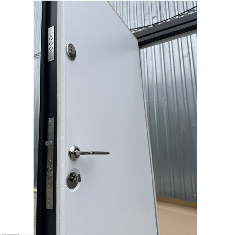 Вхідні Двері Метал-МДФ Каліфорнія Redfort Сірий Біле дерево, вулиця2.jpg