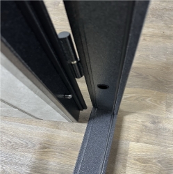 Вхідні Двері Торонто Redfort4.jpg